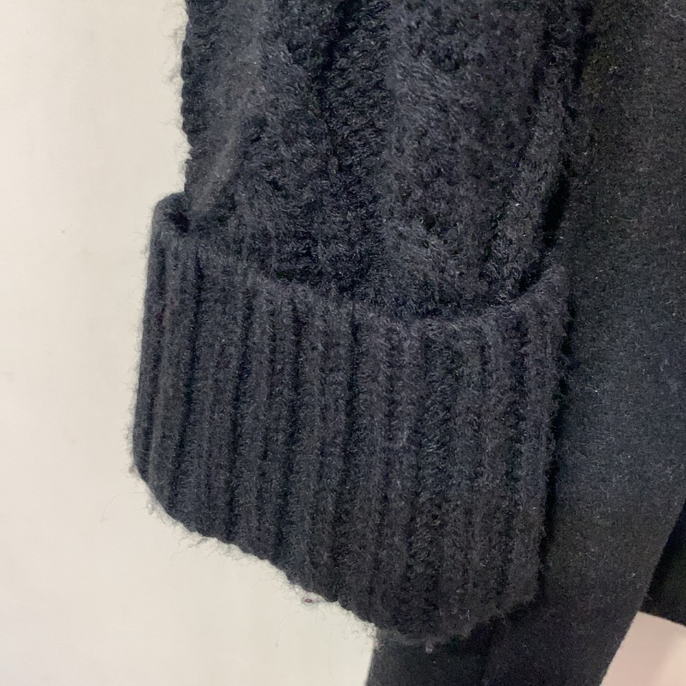 Coat - Picture 4 of 7
